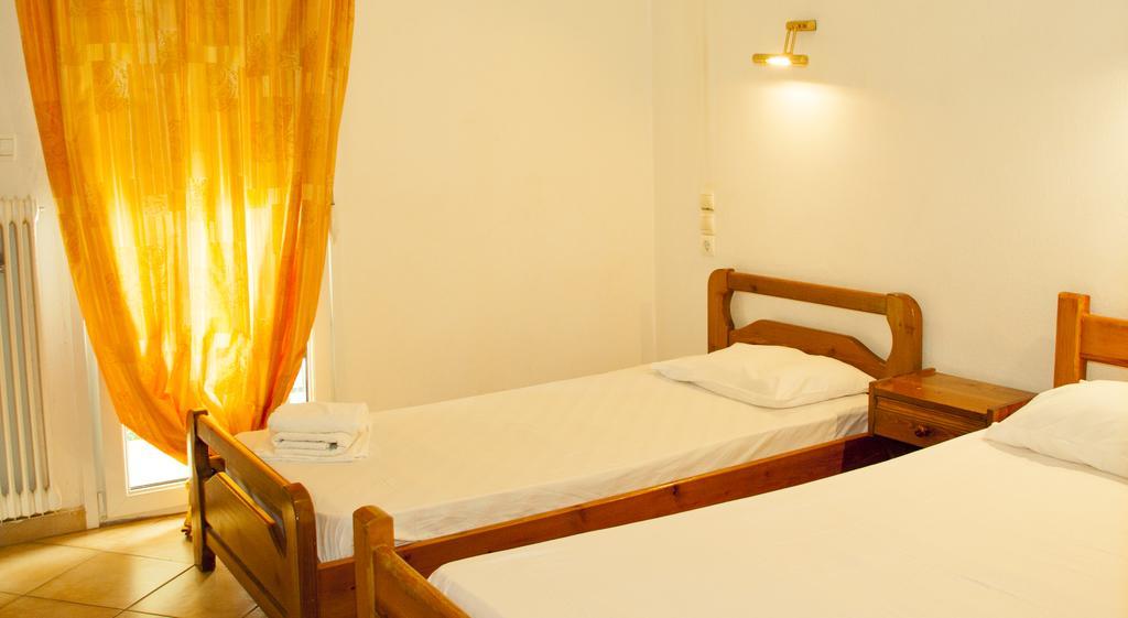 Stavrodromi Hotel Игуменица Экстерьер фото